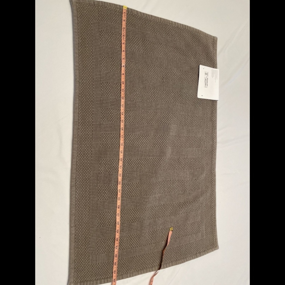 NWT Hotel Collection  [SZ 22 x 36 ] Woven Stripe Bath Mat in Pearl Grey‎ - Picture 7 of 12